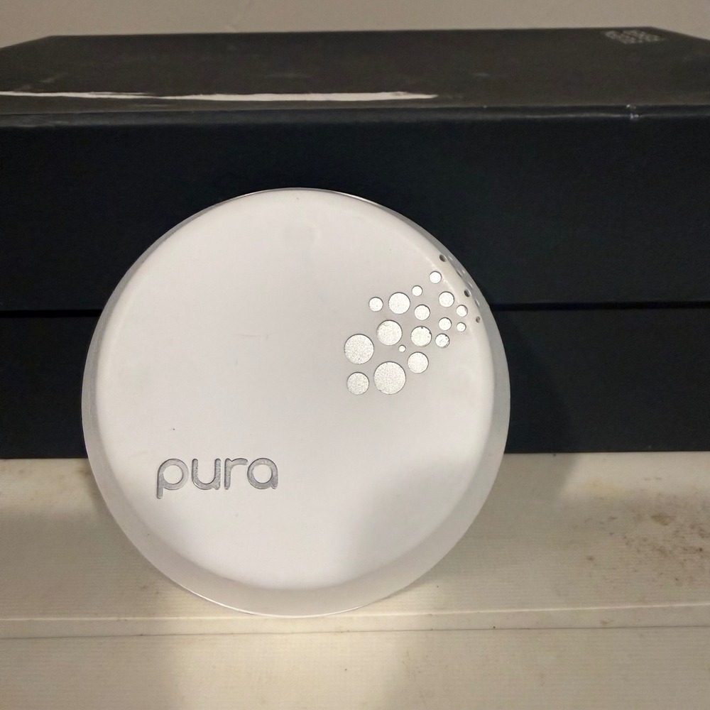 Pura Smart Fragrance Diffuser Home OS White Excellent V3 App Controlled Plug-In